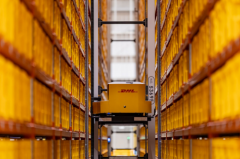 为北欧零售巨头SøstreneGrene打制的智能仓